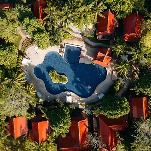 https://at-panta-phuket.khao-lakhotels.com
