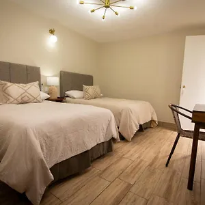 https://in-out.guatemalaantiguahotels.com